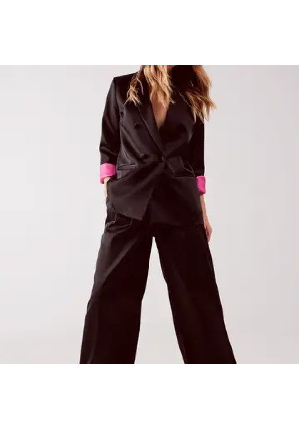 Q2 blazer negro y fucsia