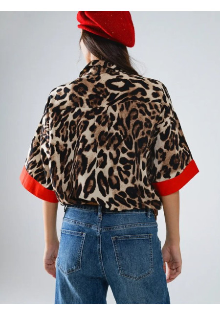 Q2 camisa leoprd man roja