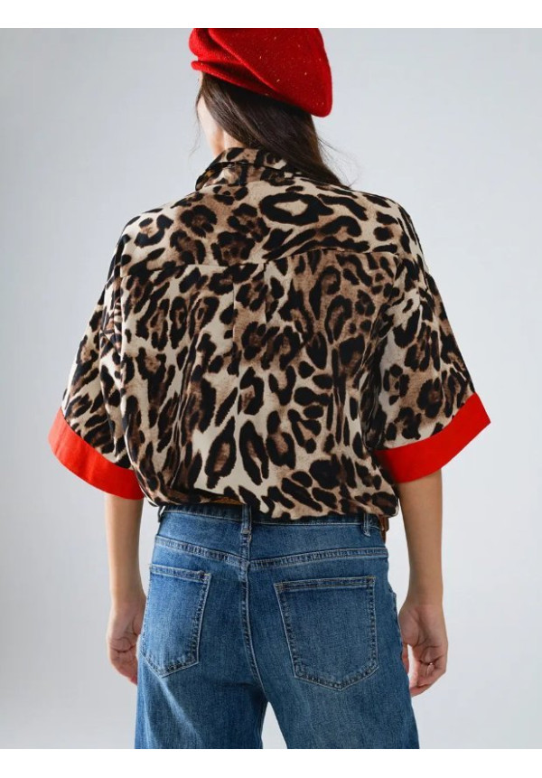 Q2 camisa leoprd man roja