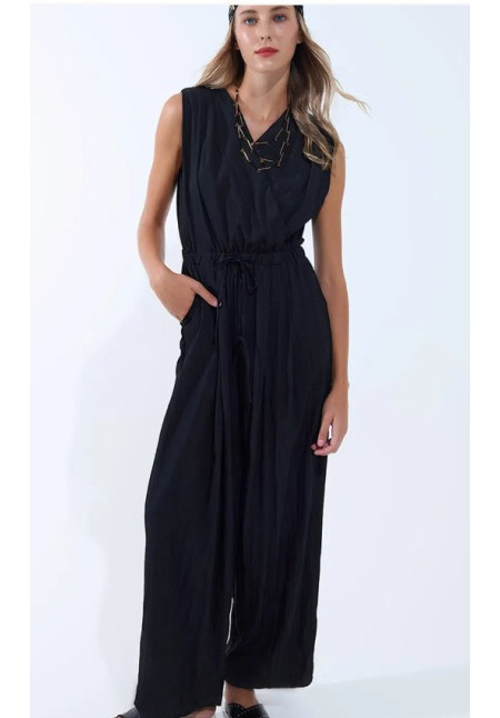 Q2 mono negro fluido