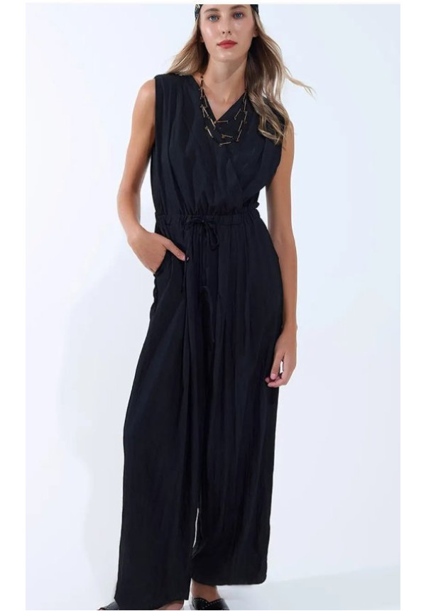 Q2 mono negro fluido